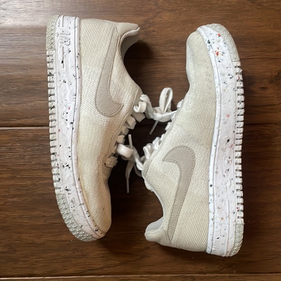 Nike Women’s Air Force 1 Crater Flyknit - Light Cream - Picture 7 of 13